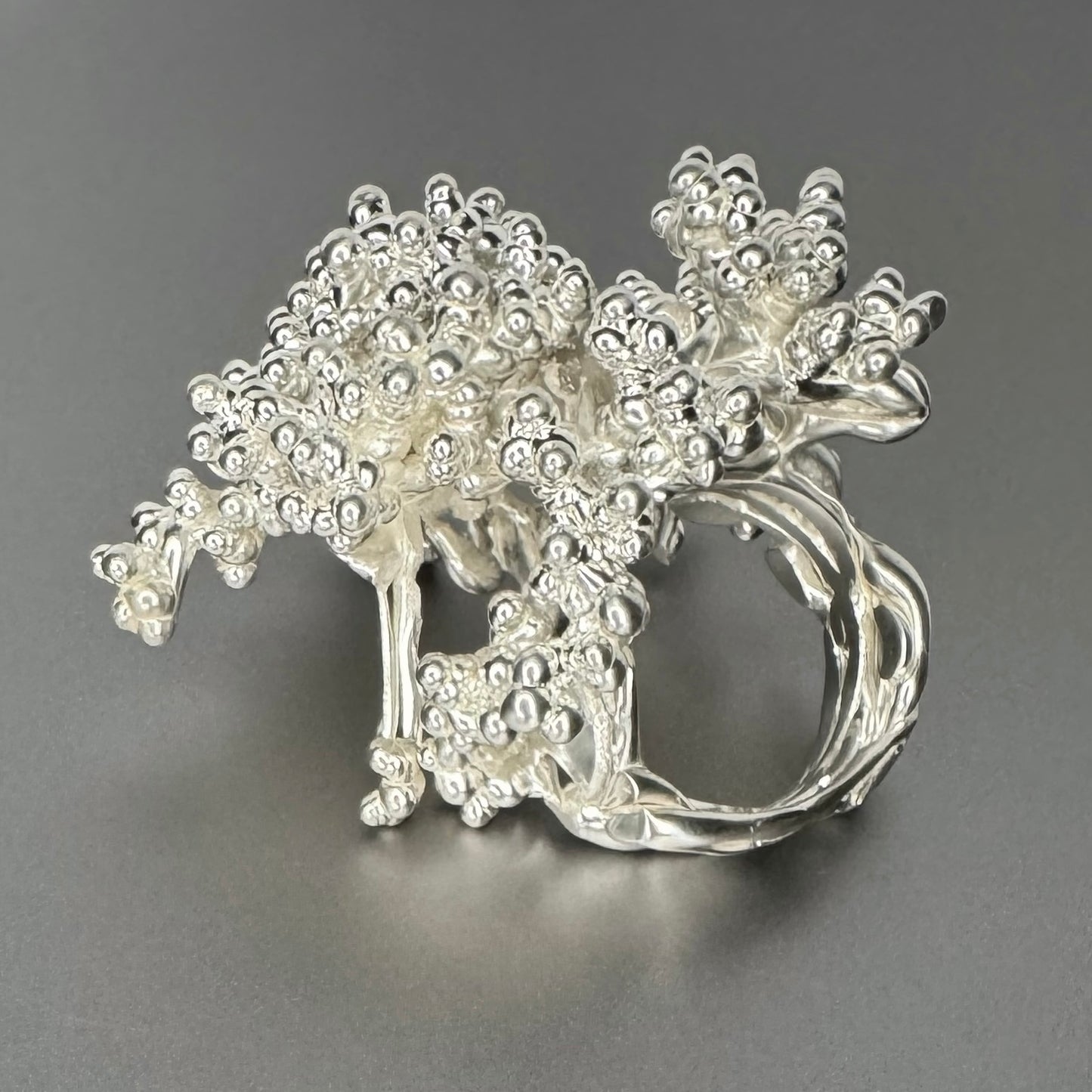 Caviars Blossom Ring